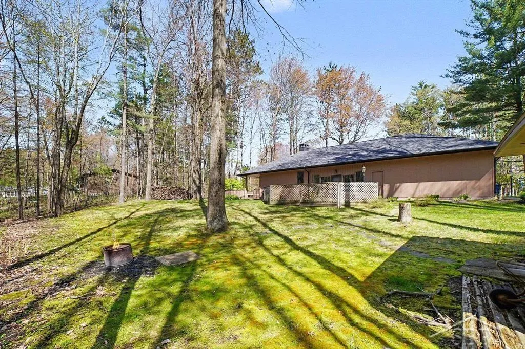 547 W Peterson Drive Sanford Village MI 48657