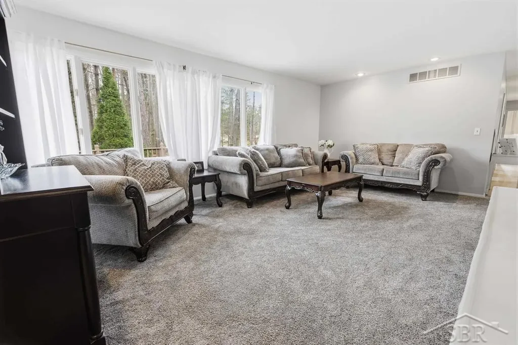 547 W Peterson Drive Sanford Village MI 48657