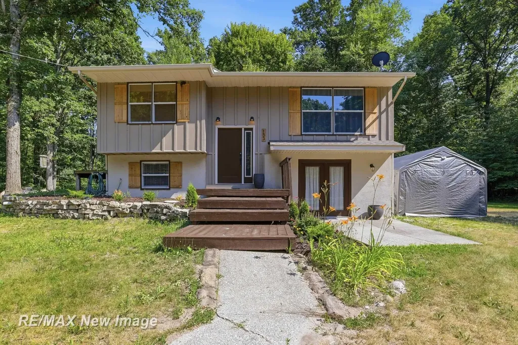 133 S Magruder Road Greendale Township MI 48883