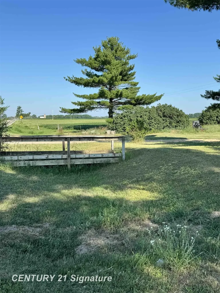 5732 E Grass Lake Road Vernon Township MI 48617