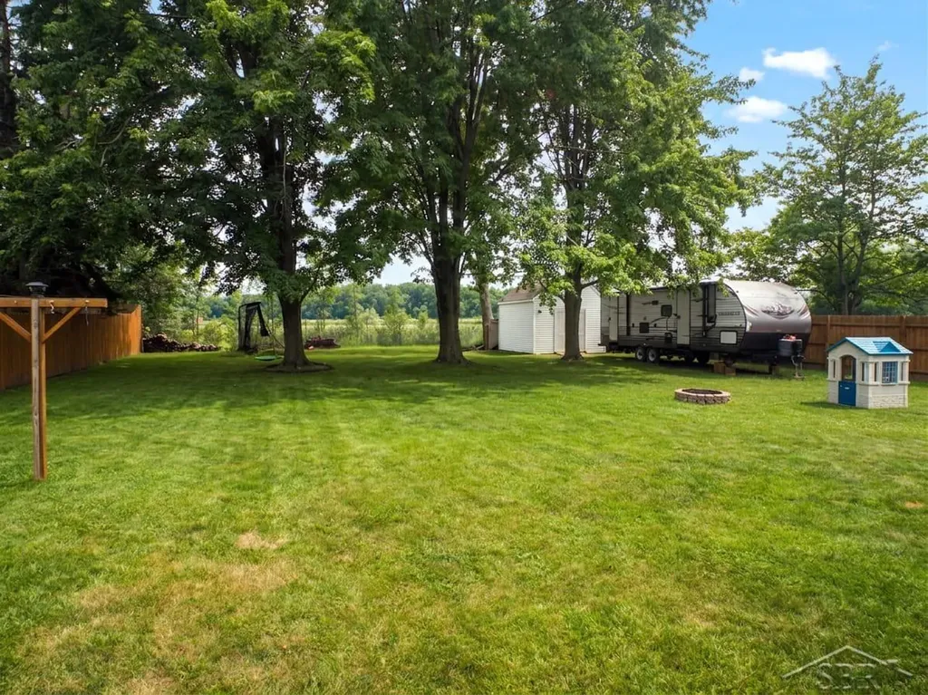 2866 Strieter Drive Monitor Charter Township MI 48706