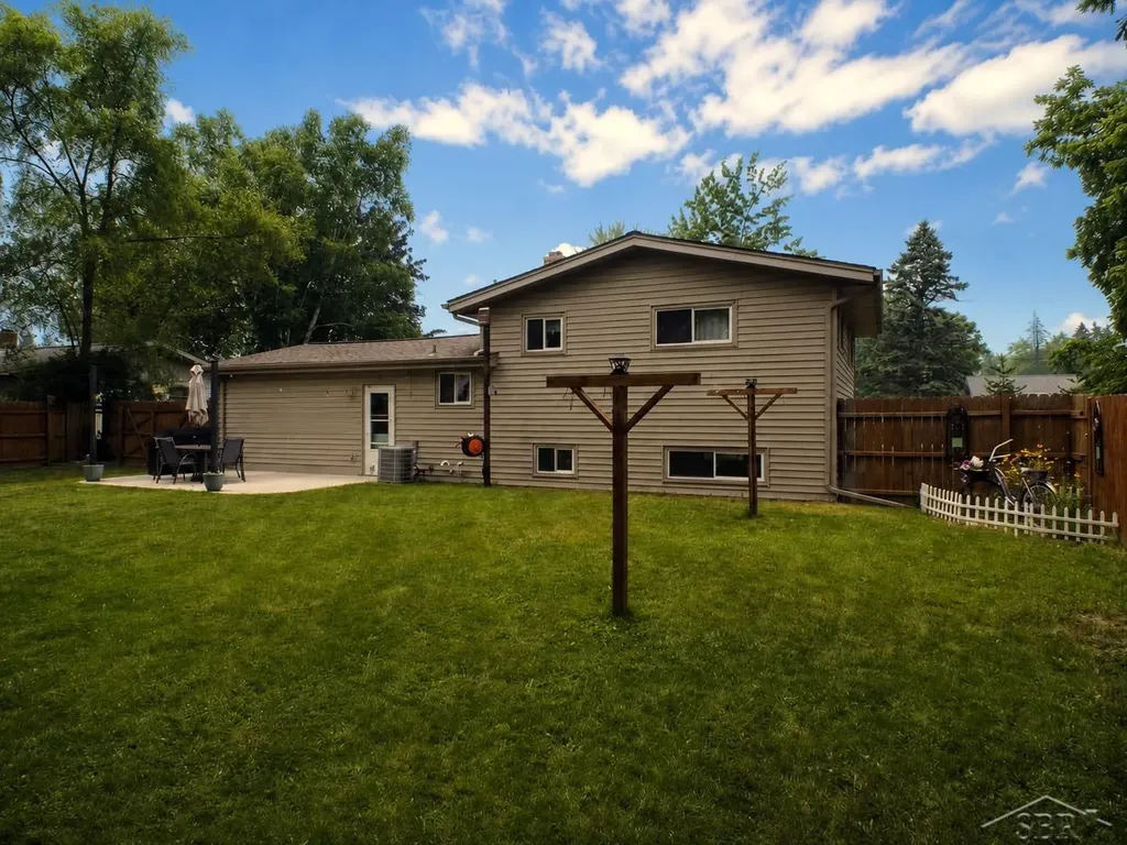 2866 Strieter Drive Monitor Charter Township MI 48706