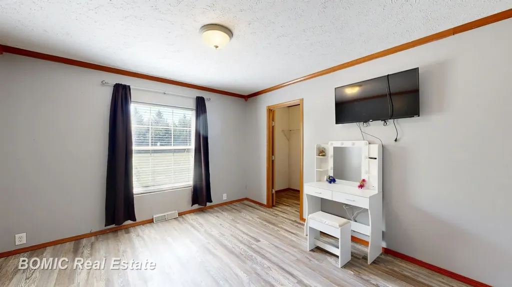 3865 Mushroom Road Wells Township MI 48723