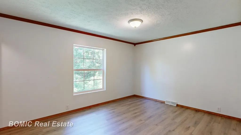 3865 Mushroom Road Wells Township MI 48723