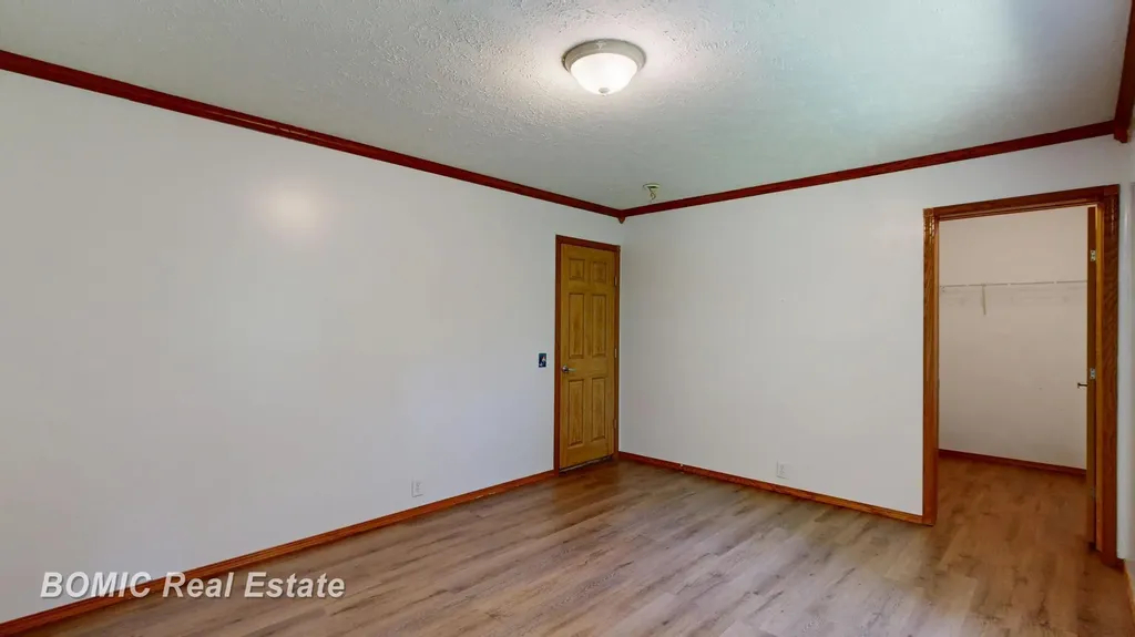 3865 Mushroom Road Wells Township MI 48723