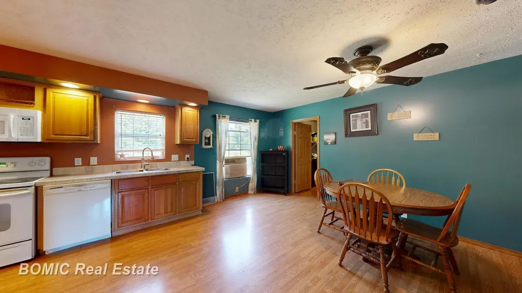 3865 Mushroom Road Wells Township MI 48723