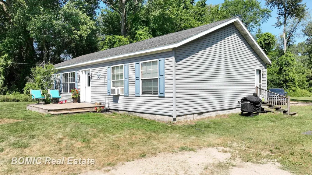 3865 Mushroom Road Wells Township MI 48723