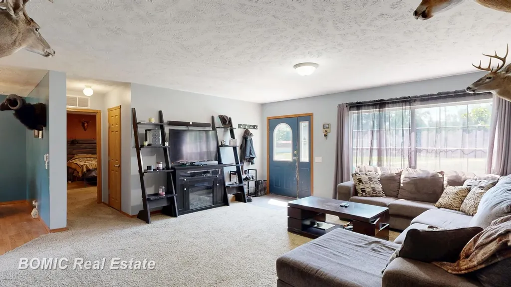 3865 Mushroom Road Wells Township MI 48723
