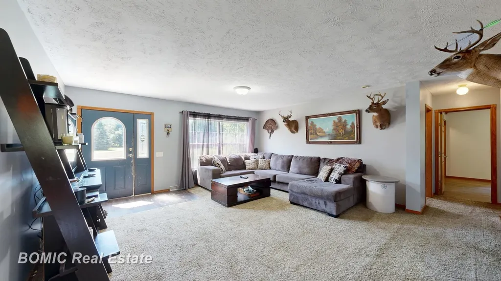 3865 Mushroom Road Wells Township MI 48723