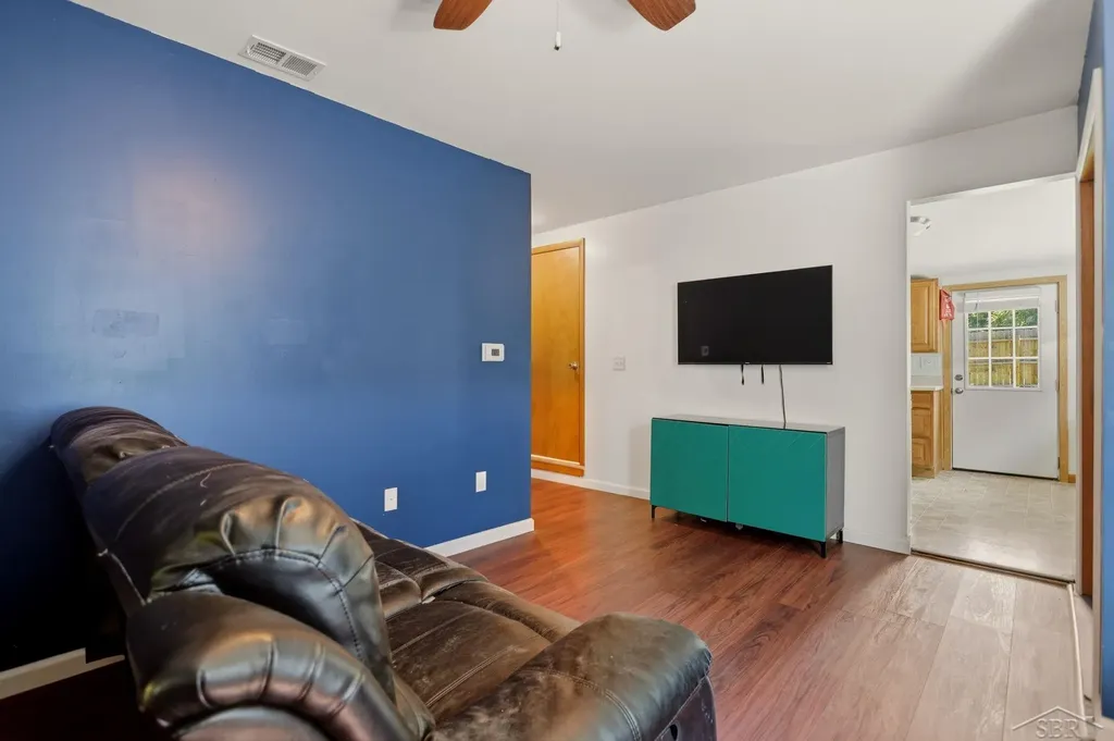1177 S Poseyville Road Midland Charter Township MI 48640