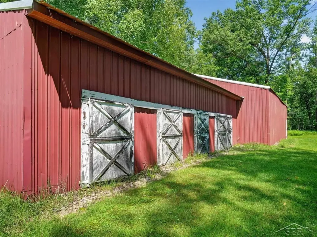 457 E Mier Road Lincoln Township MI 48657