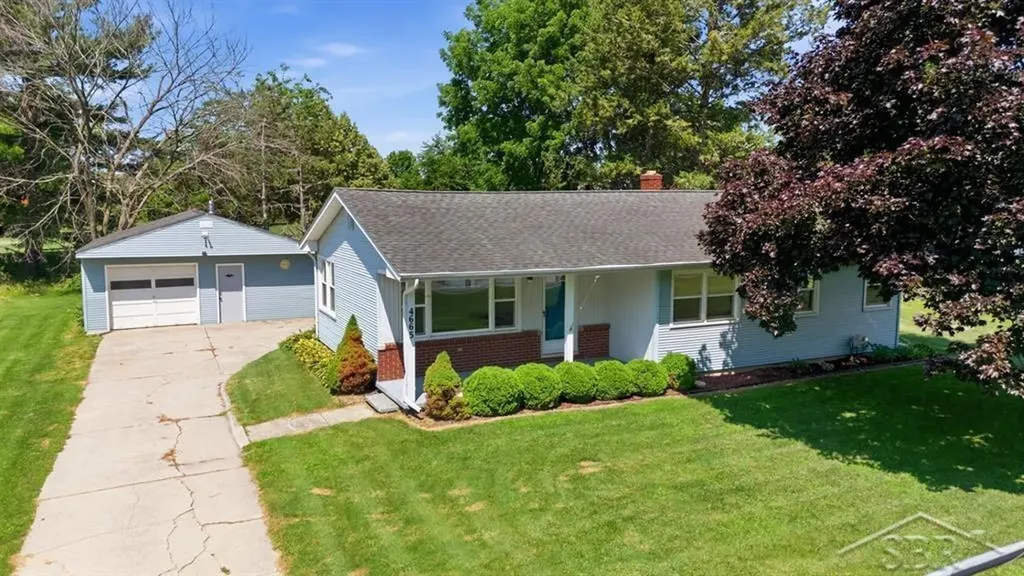 4665 N River Road Thomas Township MI 48623