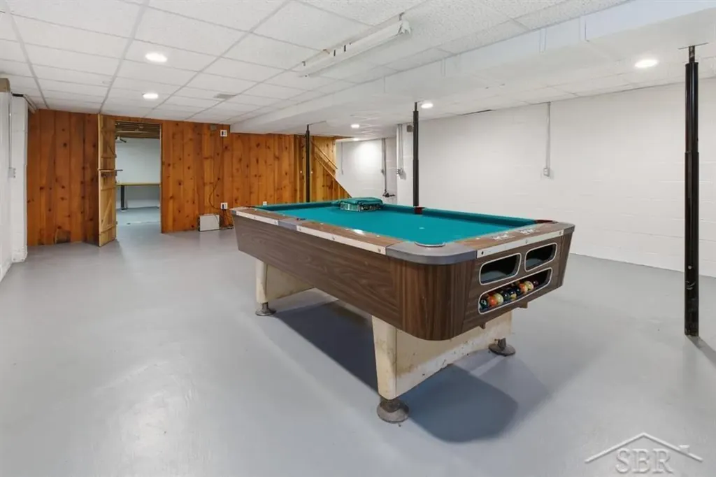 4665 N River Road Thomas Township MI 48623