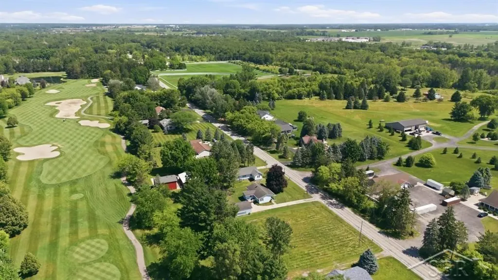 4665 N River Road Thomas Township MI 48623