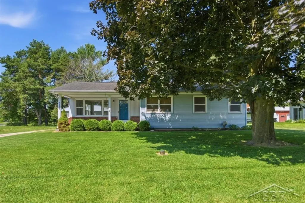 4665 N River Road Thomas Township MI 48623
