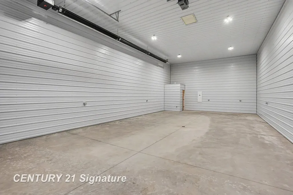 6340 Goose Drive Tittabawassee Township MI 48623