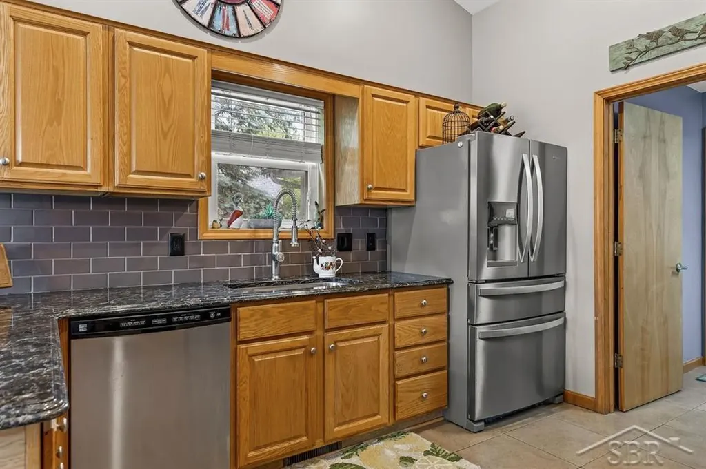 11169 Moorfield Drive Tittabawassee Township MI 48623