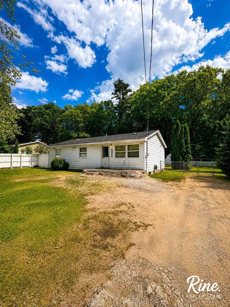 4966 E Campbell Street Greenbush Township MI 48738