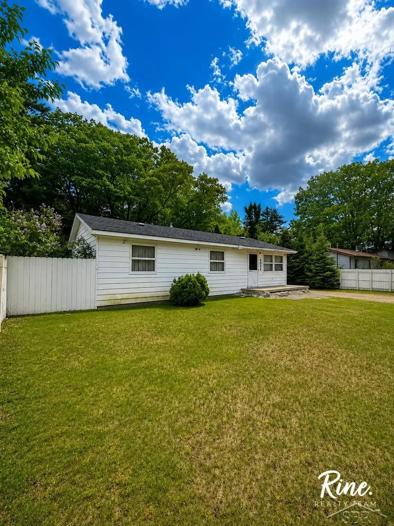 4966 E Campbell Street Greenbush Township MI 48738
