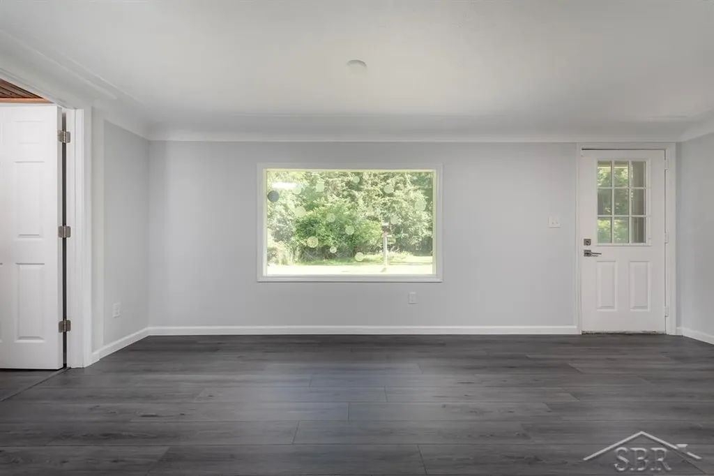 3401 Pomranky Road Midland City MI 48640