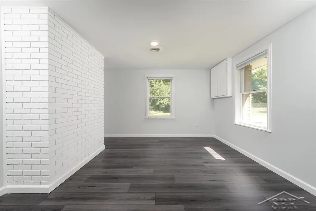 3401 Pomranky Road Midland City MI 48640