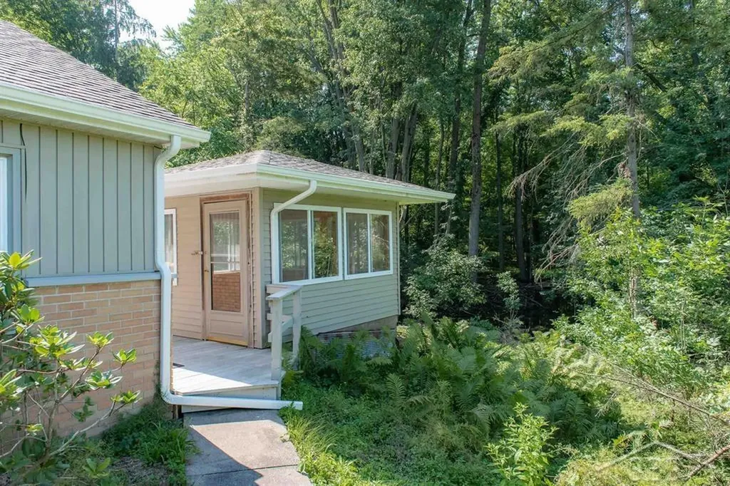 3401 Pomranky Road Midland City MI 48640
