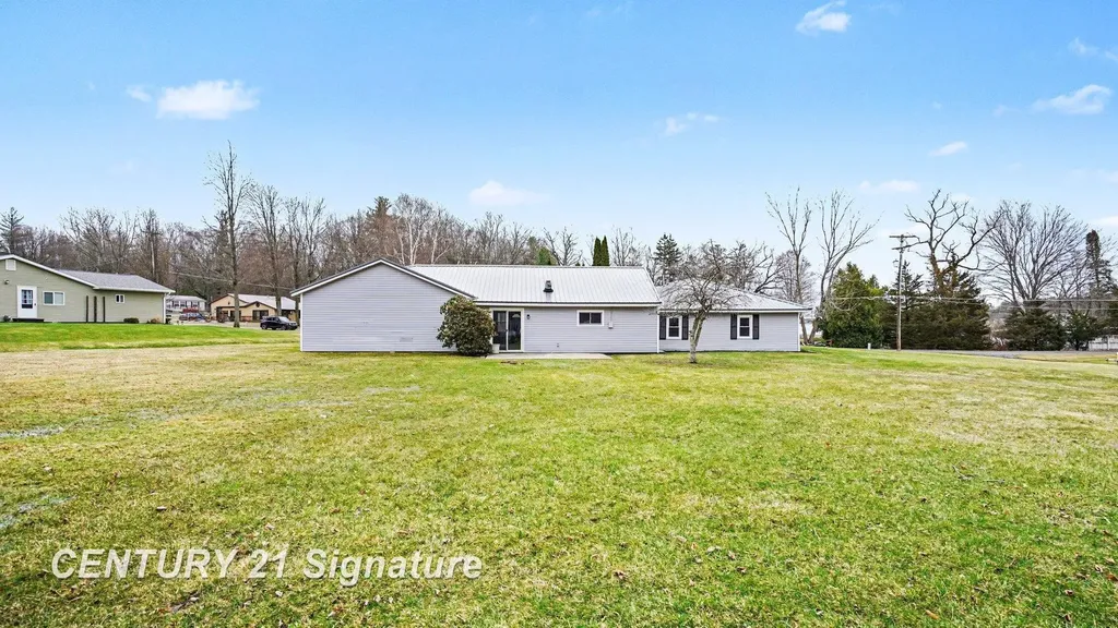 474 W Taylor Drive Jerome Township MI 48657