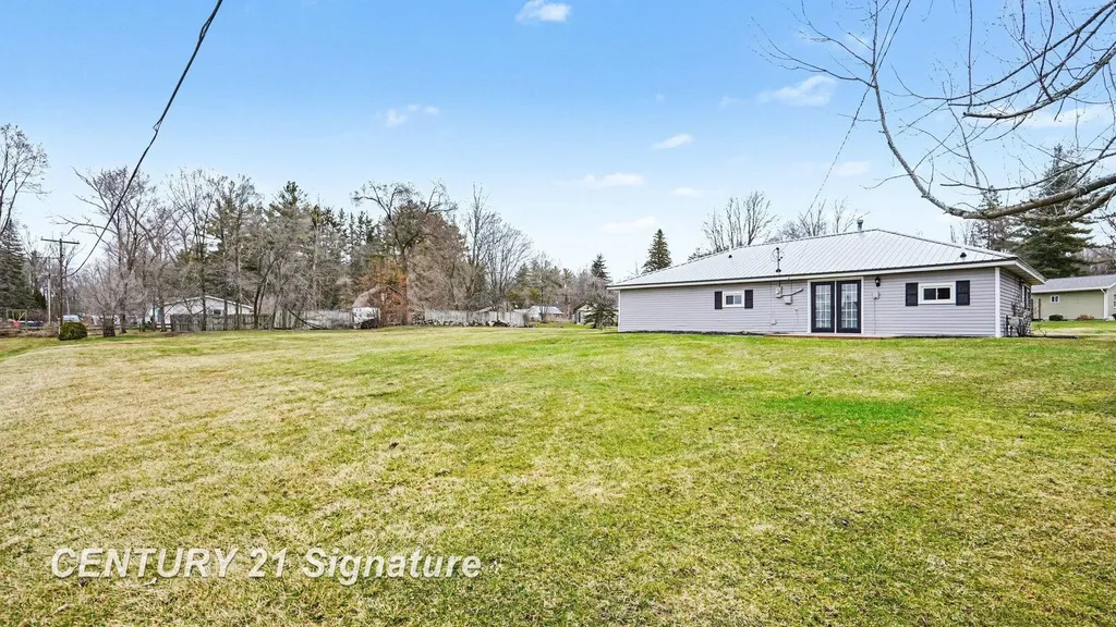 474 W Taylor Drive Jerome Township MI 48657