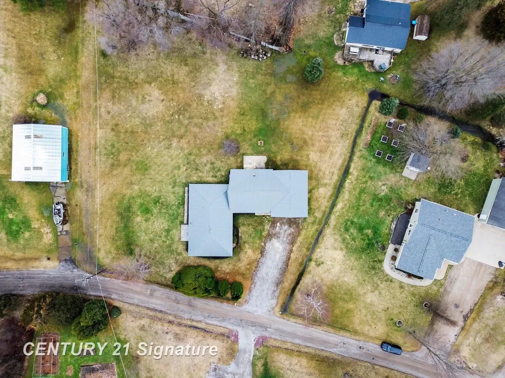 474 W Taylor Drive Jerome Township MI 48657