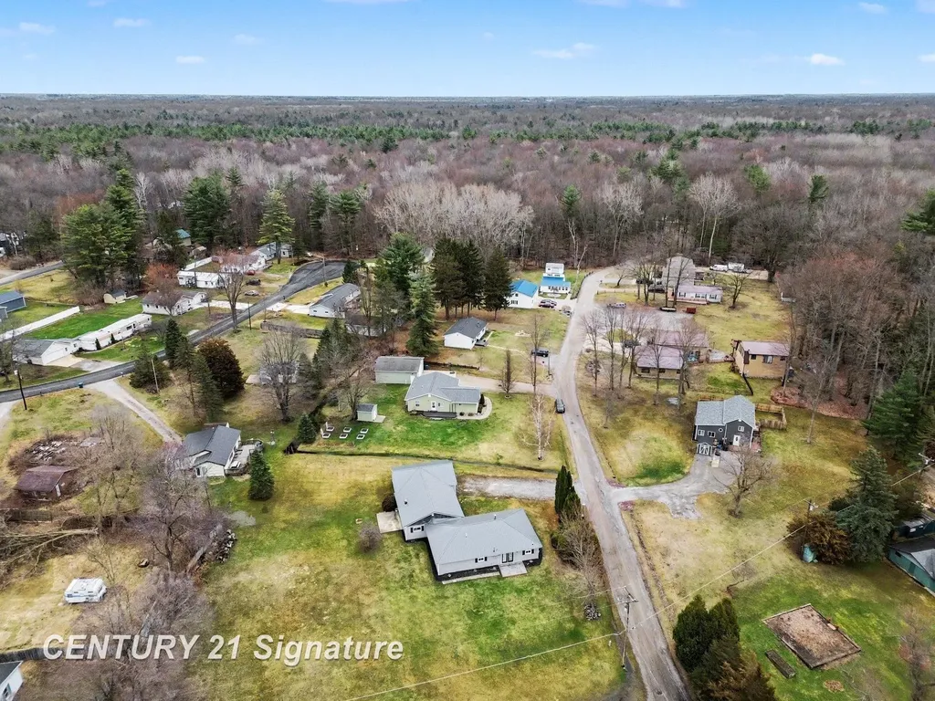 474 W Taylor Drive Jerome Township MI 48657