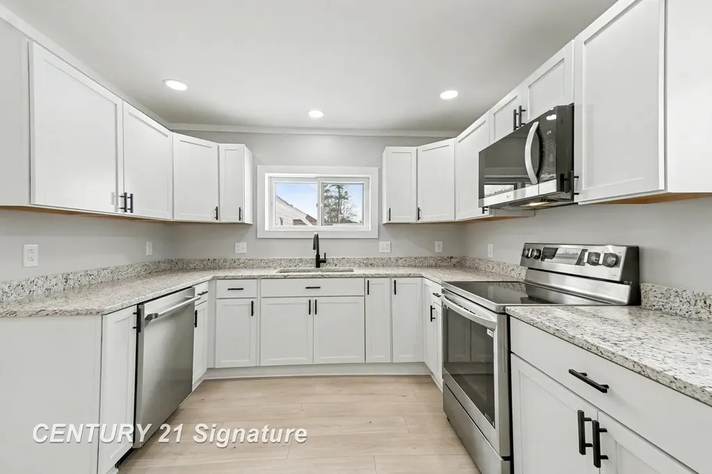 474 W Taylor Drive Jerome Township MI 48657