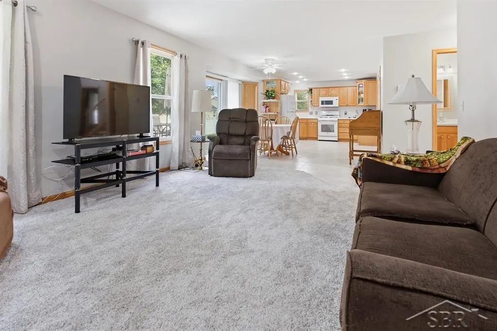 8297 Waxwing Drive Tittabawassee Township MI 48623
