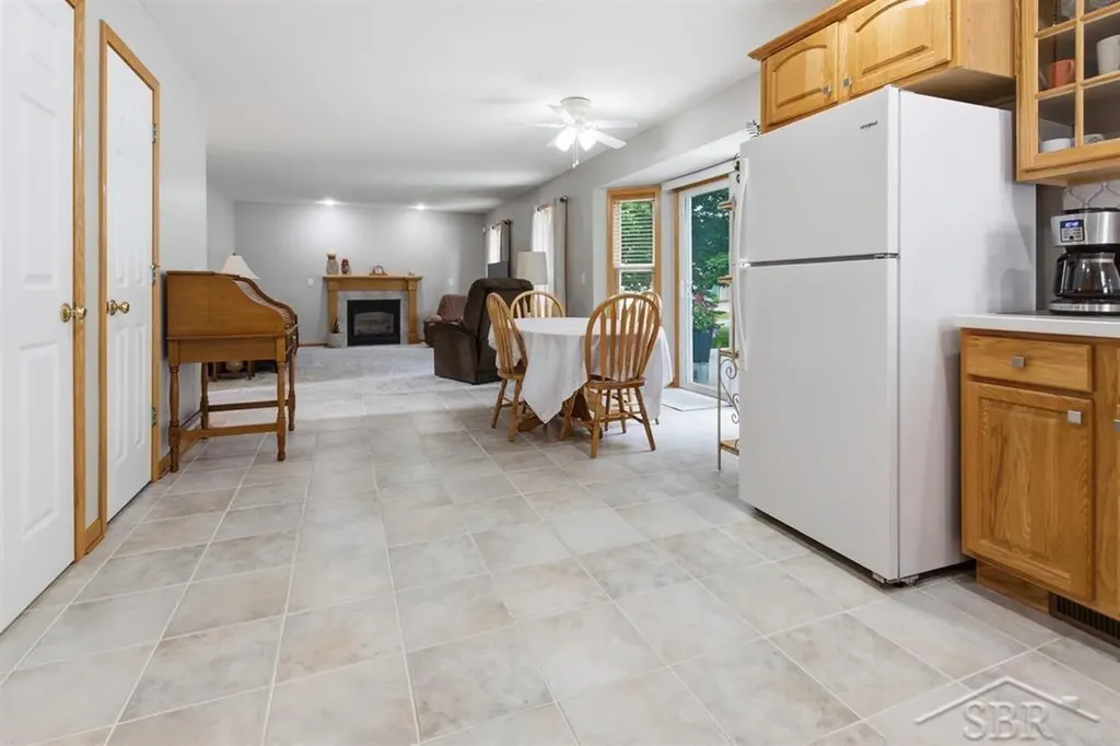 8297 Waxwing Drive Tittabawassee Township MI 48623