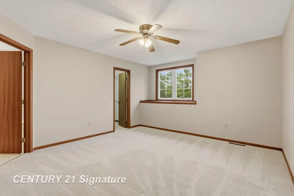 7944-7946 Rivercrest Court Tittabawassee Township MI 48623
