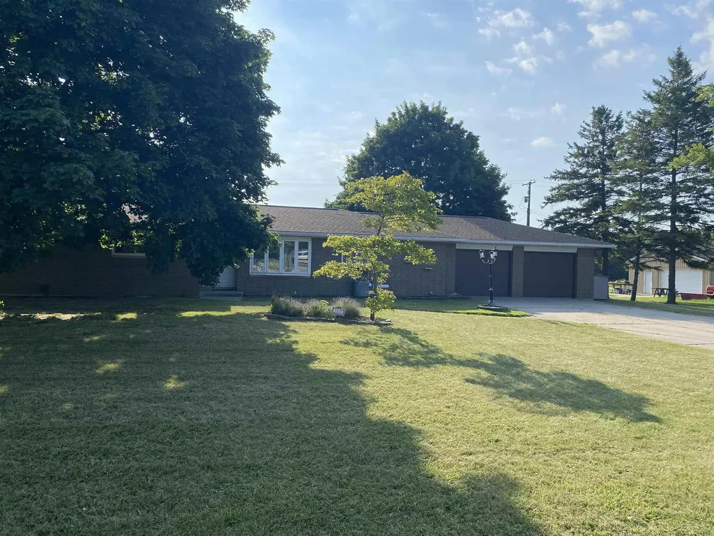 1032 N Hemlock Road Richland Township MI 48626