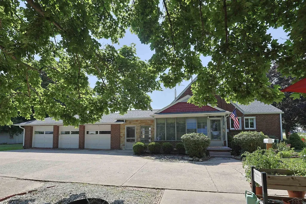 10275 Swan Creek Road Thomas Township MI 48609