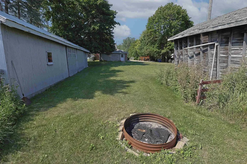 10275 Swan Creek Road Thomas Township MI 48609