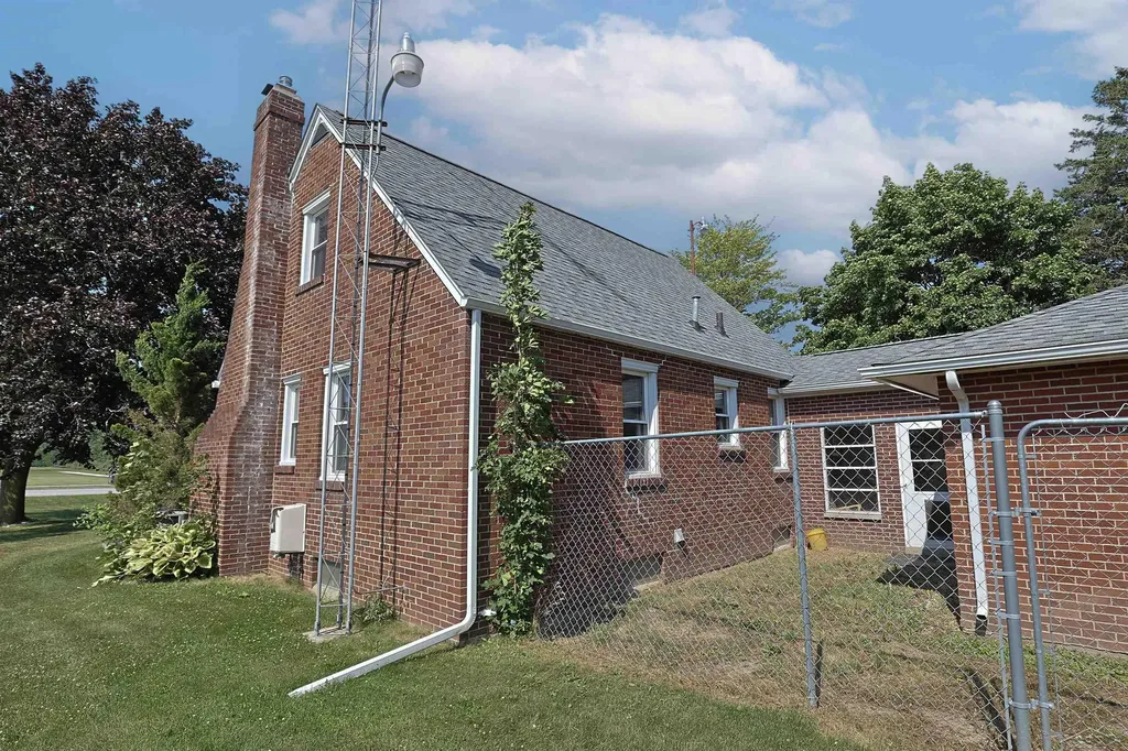 10275 Swan Creek Road Thomas Township MI 48609