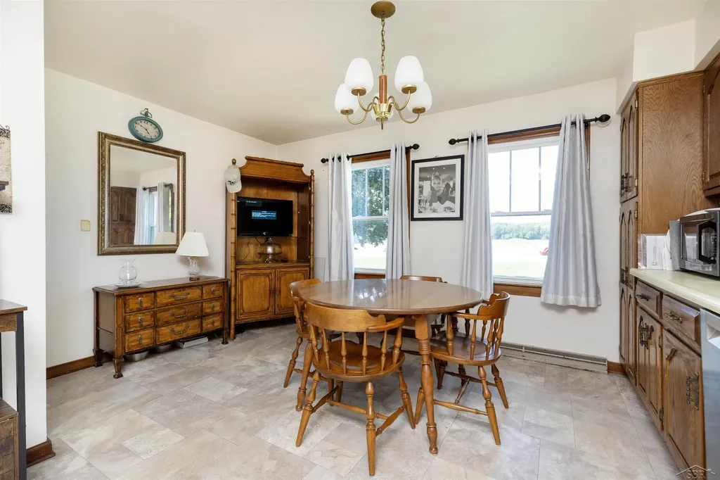 10275 Swan Creek Road Thomas Township MI 48609