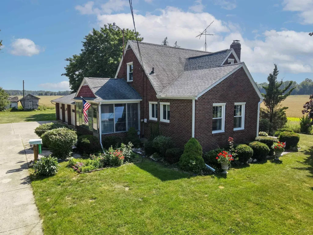 10275 Swan Creek Road Thomas Township MI 48609