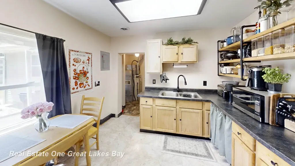 3858 Clutier Road Bridgeport Charter Township MI 48601