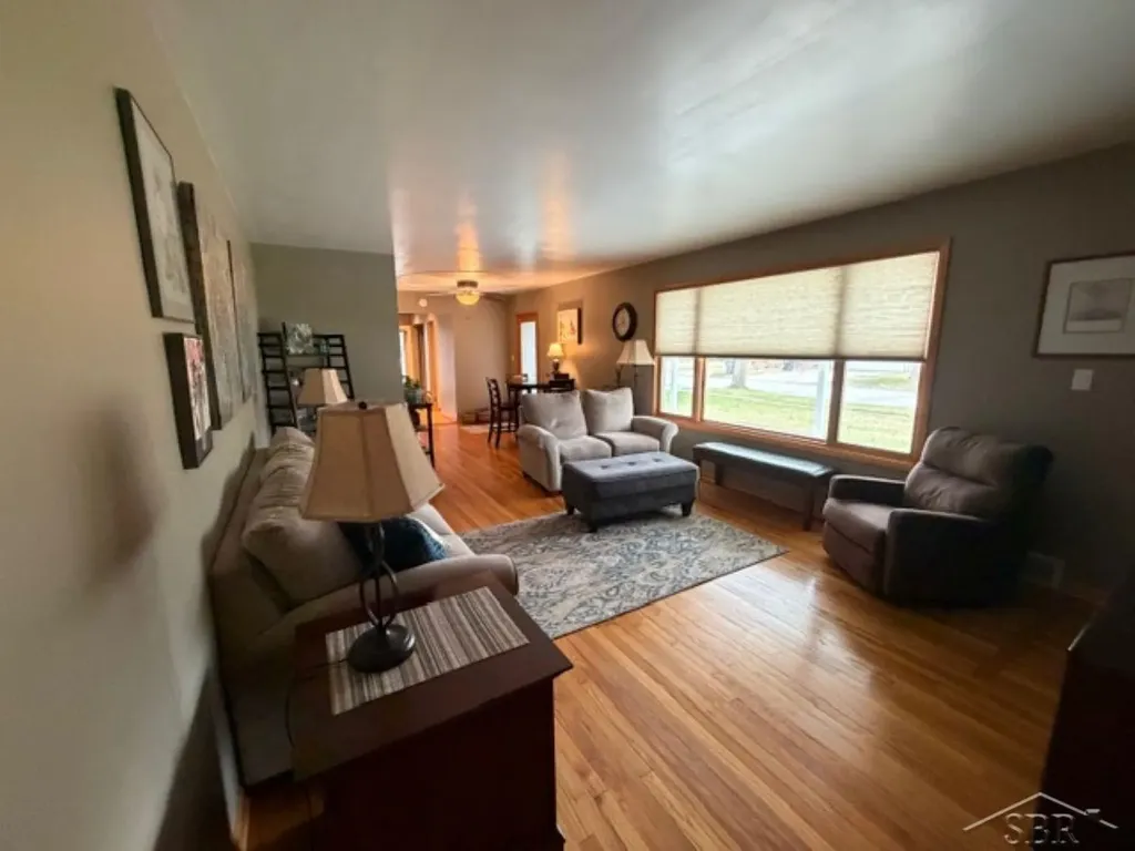 701 Airfield Lane Midland City MI 48642