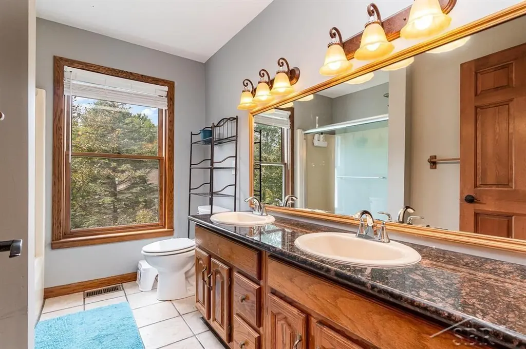 3727 E Julie Ann Drive Larkin Charter Township MI 48642