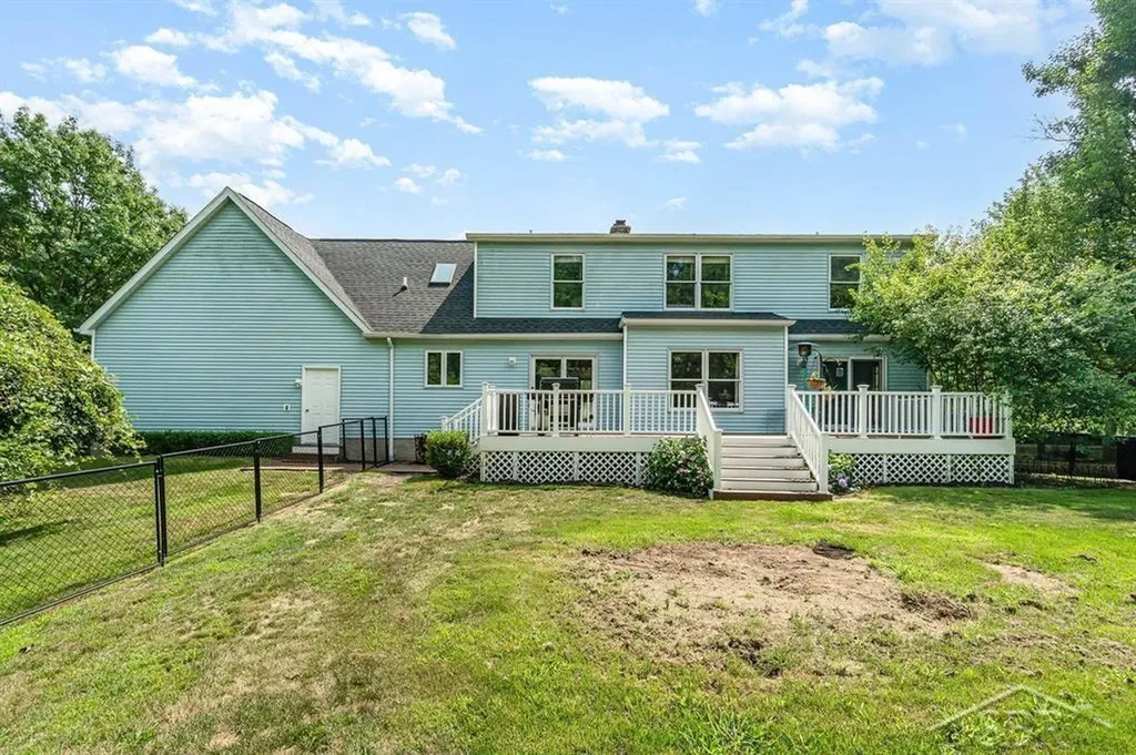3727 E Julie Ann Drive Larkin Charter Township MI 48642