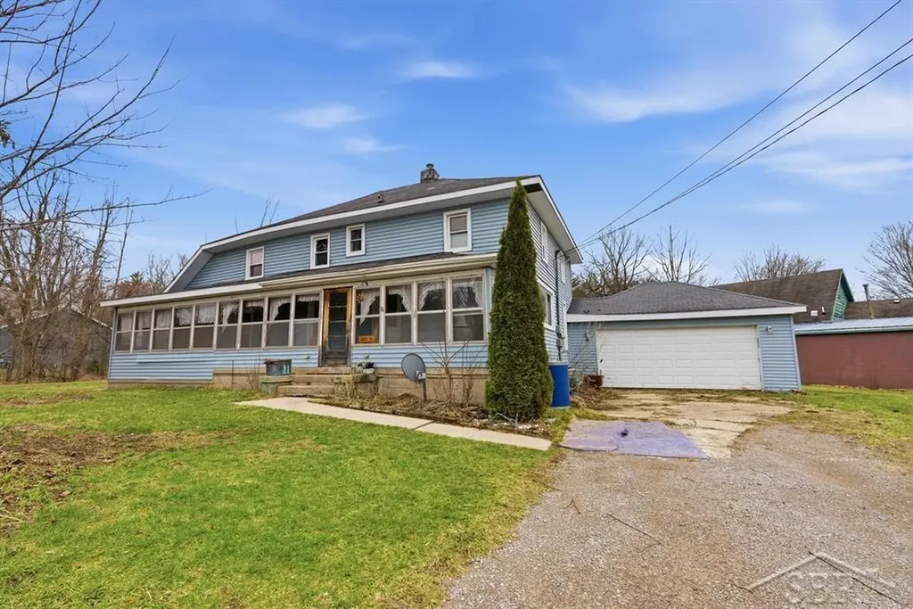 1804 N Hope Road Lincoln Township MI 48642