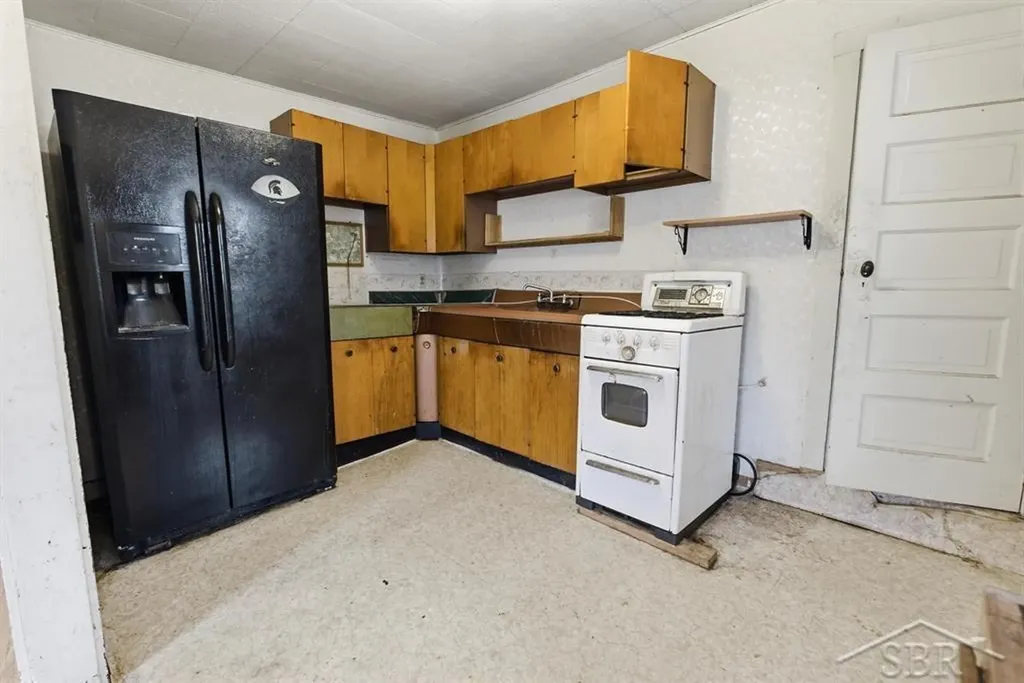 1804 N Hope Road Lincoln Township MI 48642