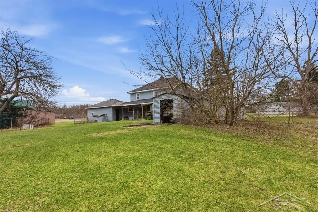 1804 N Hope Road Lincoln Township MI 48642