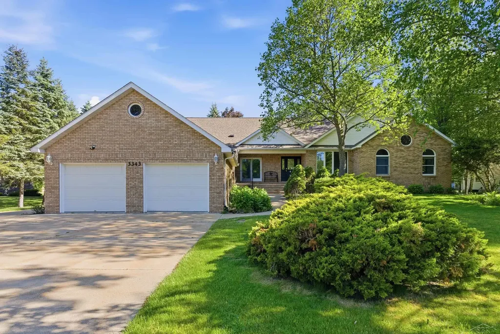 3343 E Ryan Drive Larkin Charter Township MI 48642