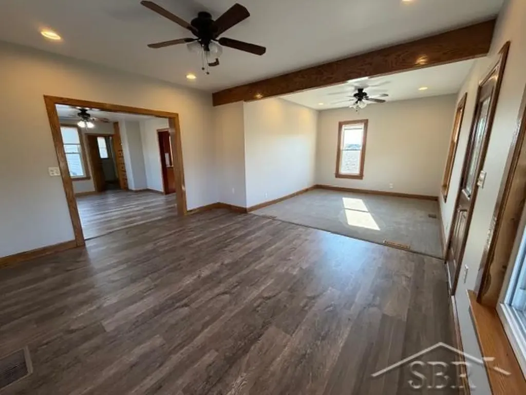 11755 W Tittabawassee Road Thomas Township MI 48623