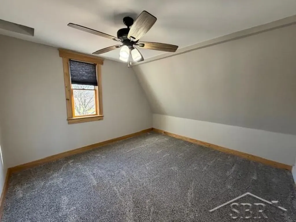11755 W Tittabawassee Road Thomas Township MI 48623
